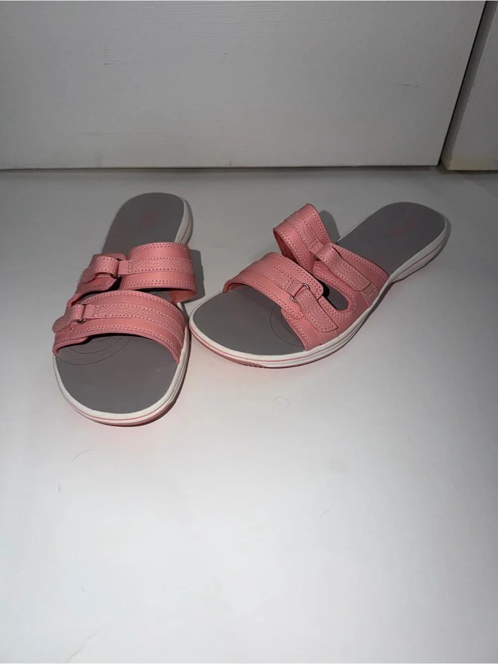 Clark’s pink cloud steppers sandals new women’s size 11 comfort‎ slip on summer
